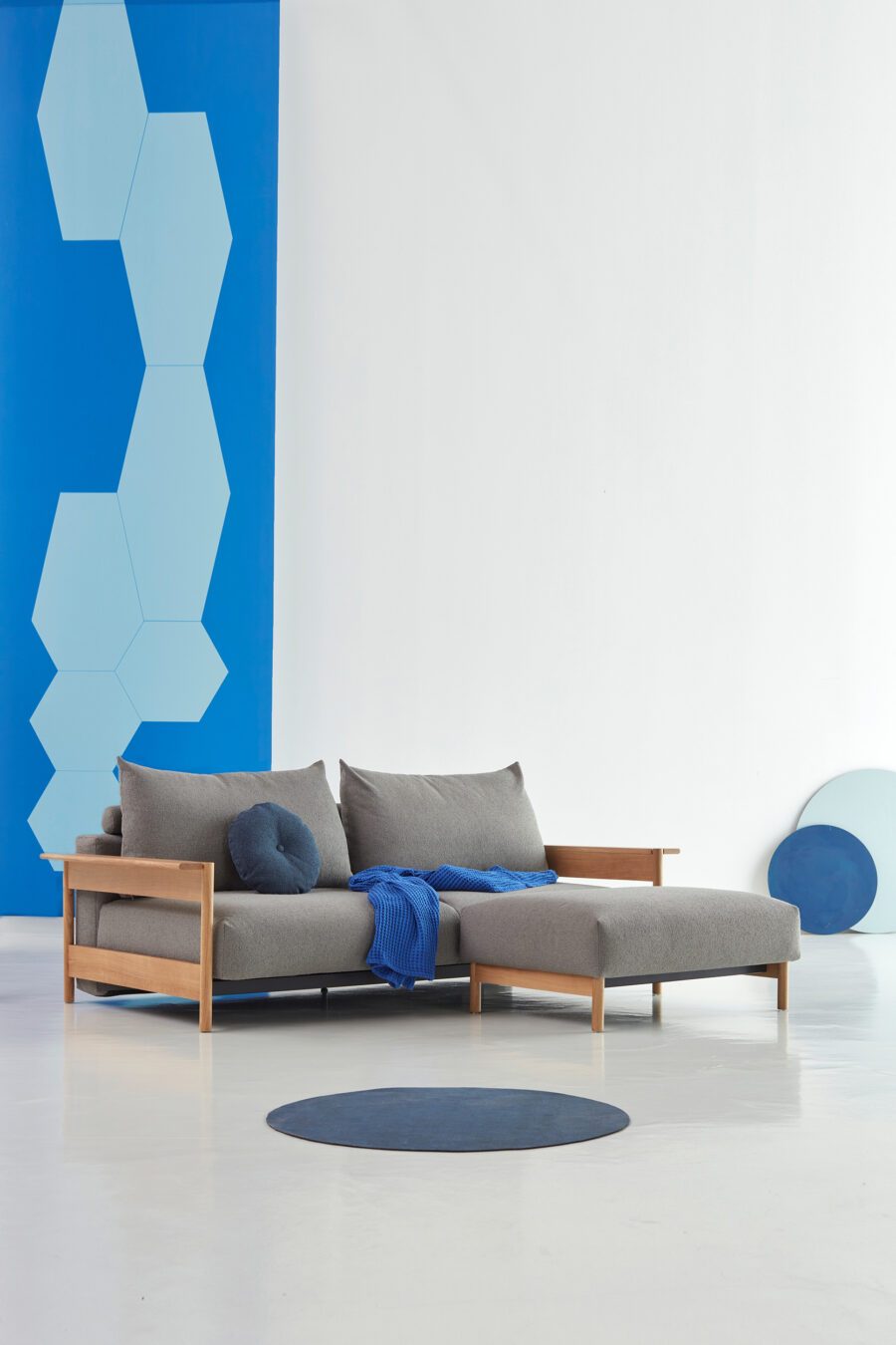 Innovation Living - Malloy Holz Schlafsofa – Bild 7